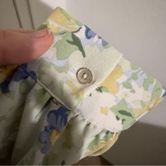 Black Tape Floral Long Sleeve Dress - Picture 4 of 5